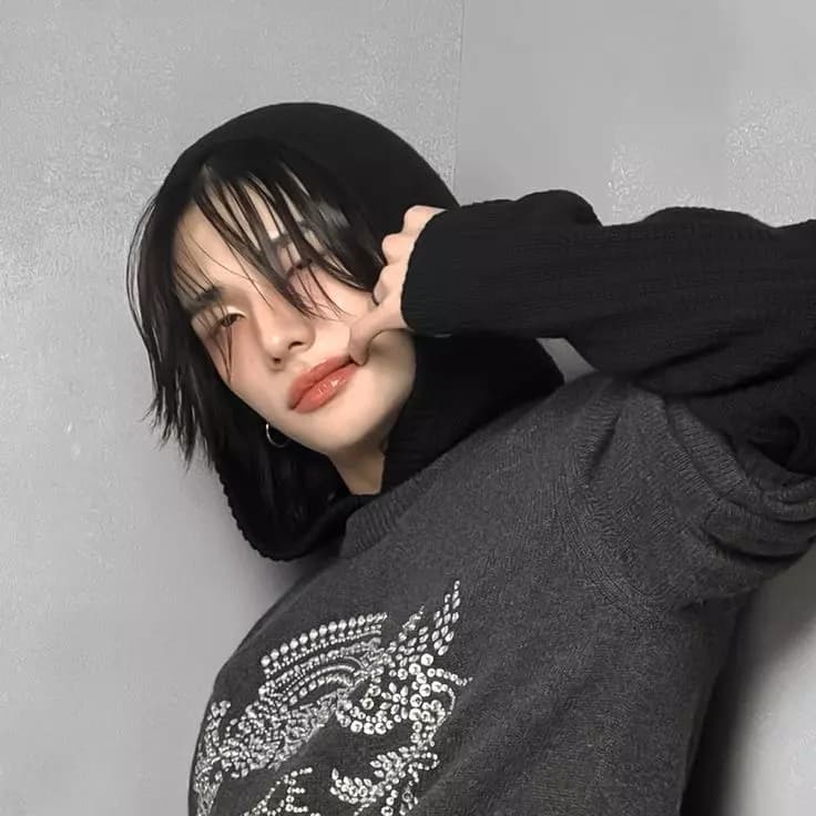 Hyunjin thumbnail