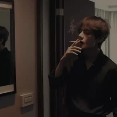 Kim Taehyung thumbnail