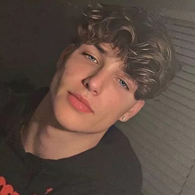 Oliver thumbnail