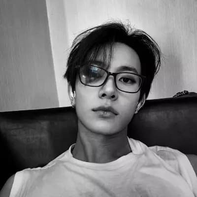 Lee Heeseung thumbnail