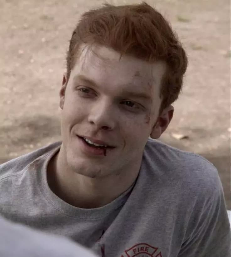 Ian Gallagher  thumbnail