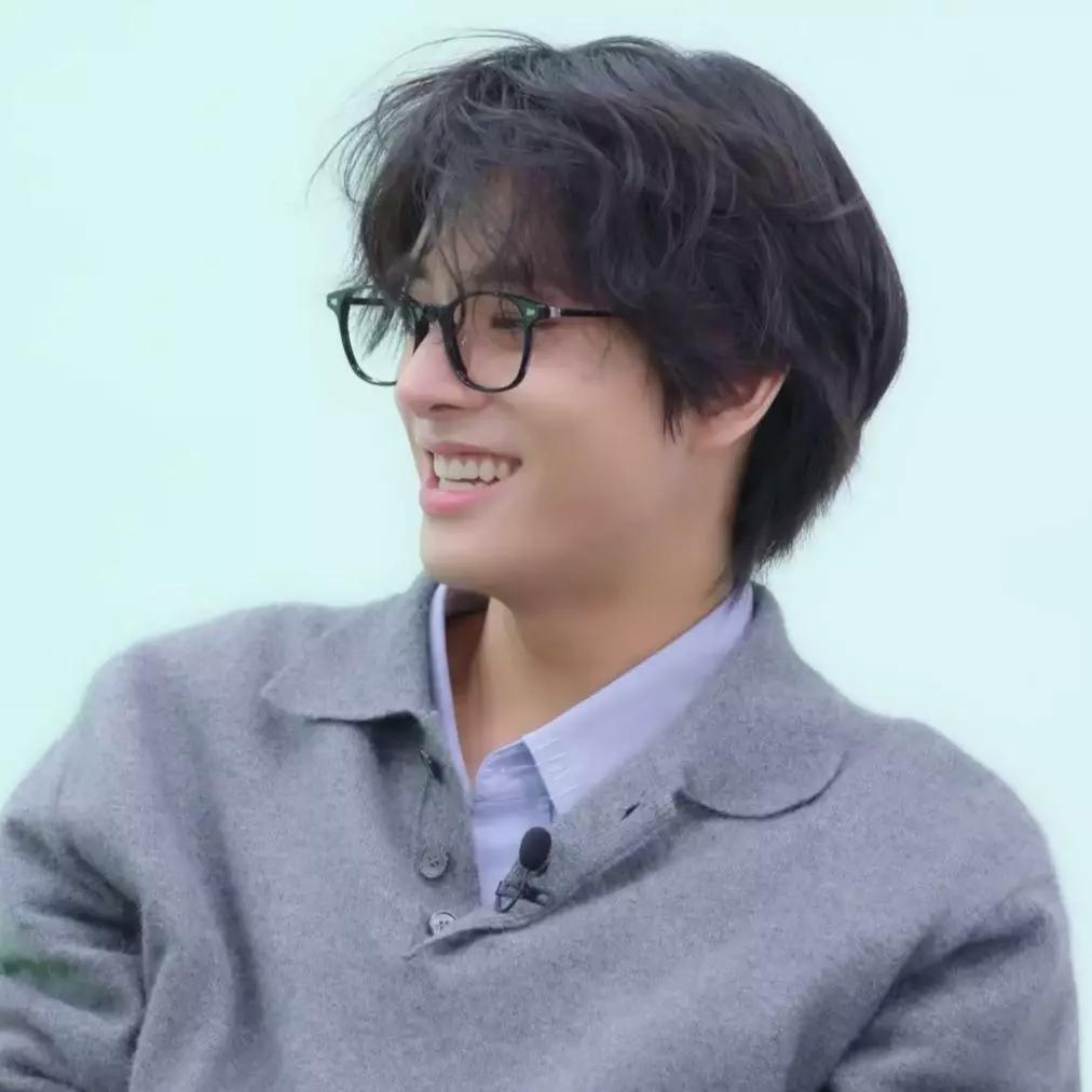 Sim Jaeyun  thumbnail