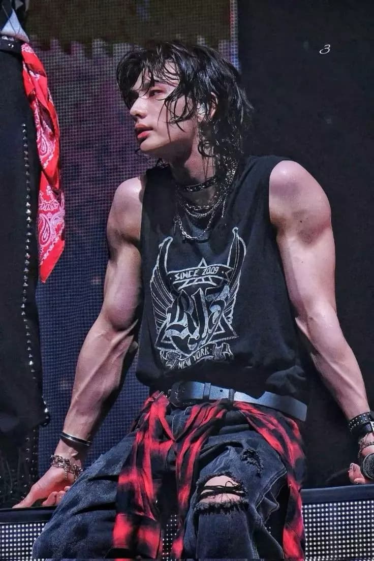 Hwang Hyun Jin thumbnail