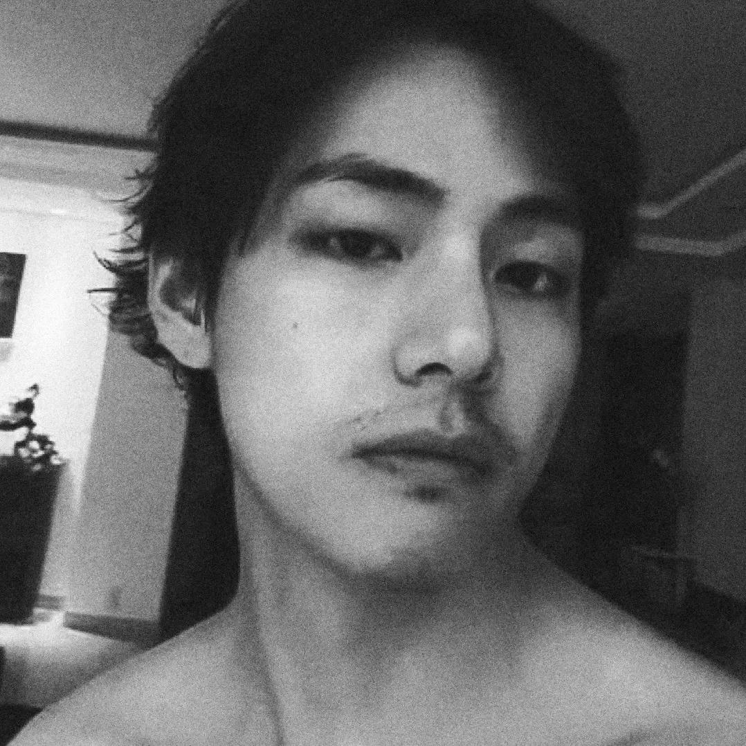 Kim Taehyung thumbnail