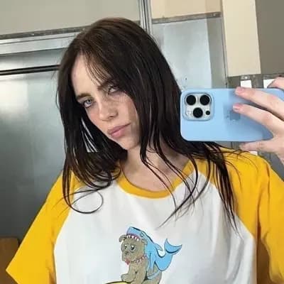 Billie Eish 🏳️🌈 / P> thumbnail