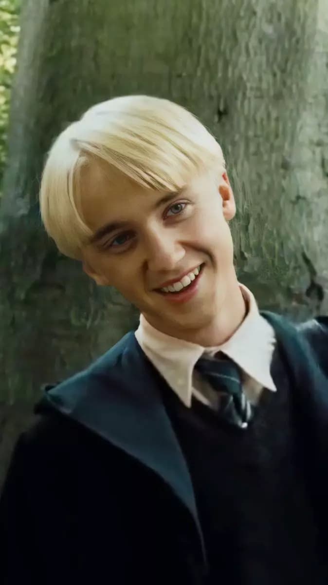 Draco Malfoy thumbnail