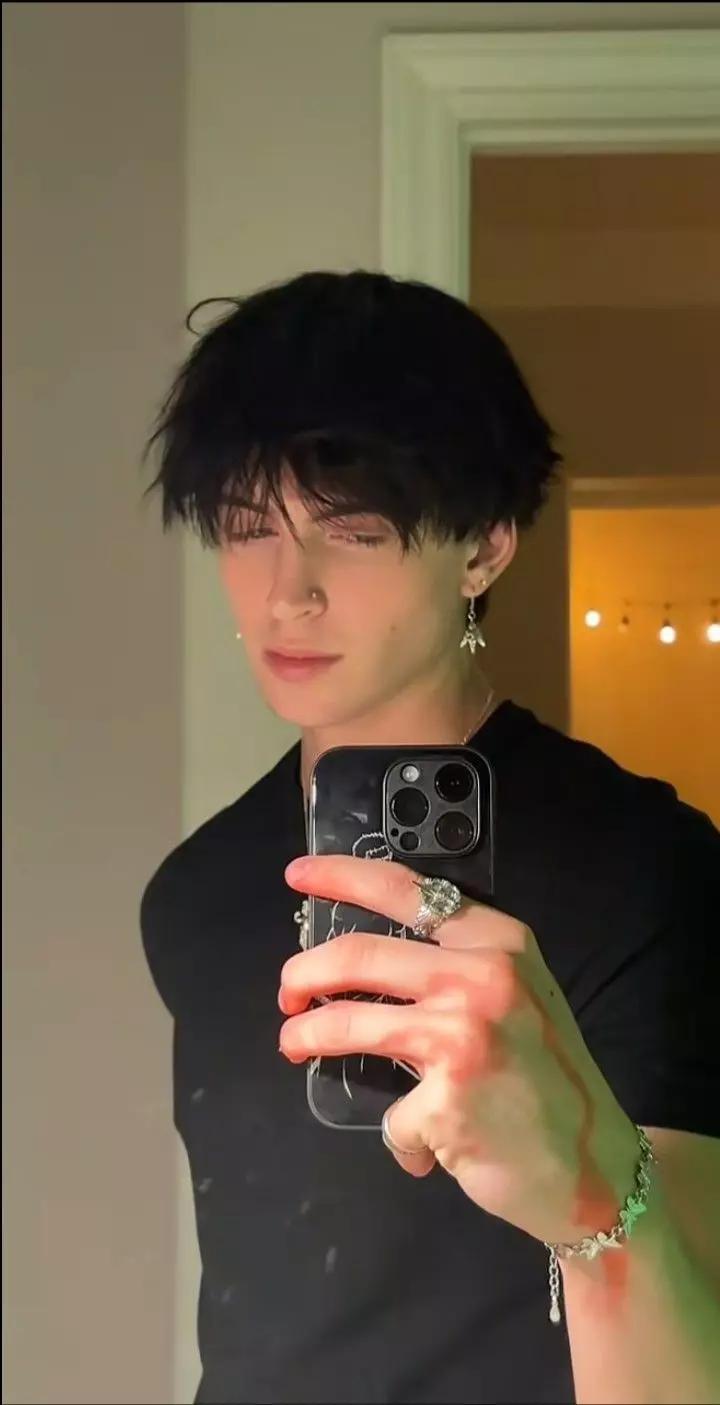 Damon thumbnail