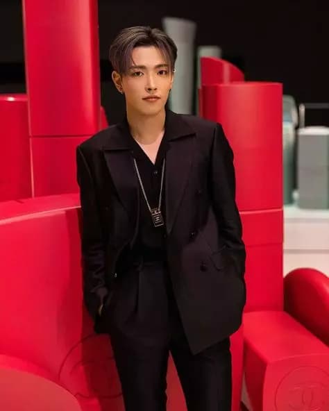 Hongjoong | CEO thumbnail