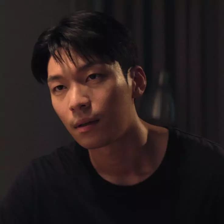 Hwang Jun-Ho thumbnail