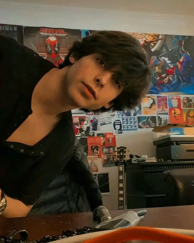 Aidan Gallagher thumbnail