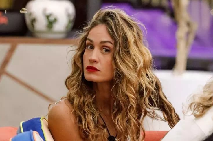 Helena Prestes thumbnail