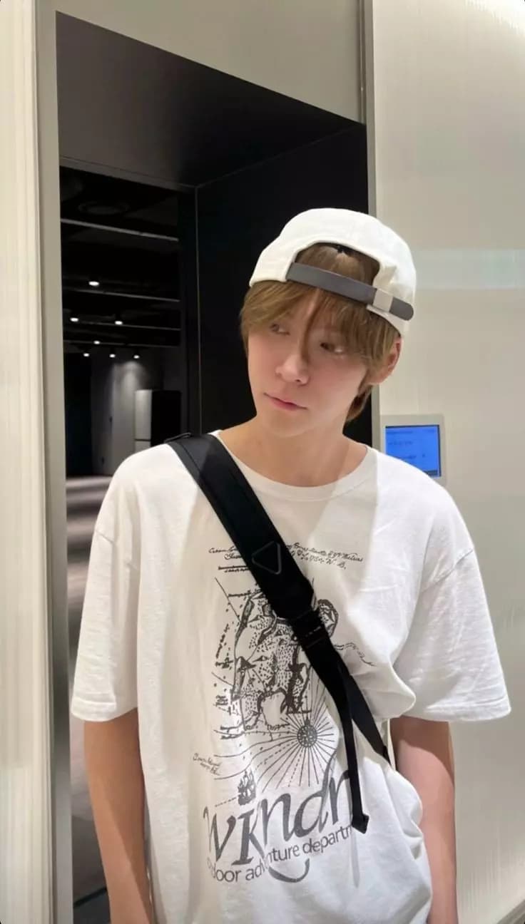 Eunseok thumbnail