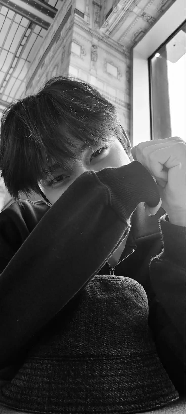 Min Jun - BL thumbnail