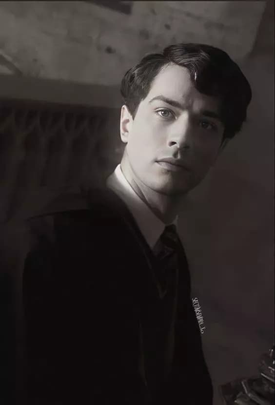 Tom Riddle thumbnail