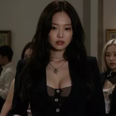 Jennie thumbnail