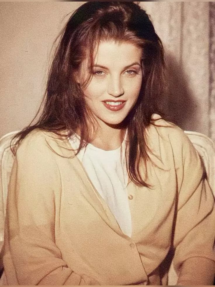 Lisa Marie Presley thumbnail