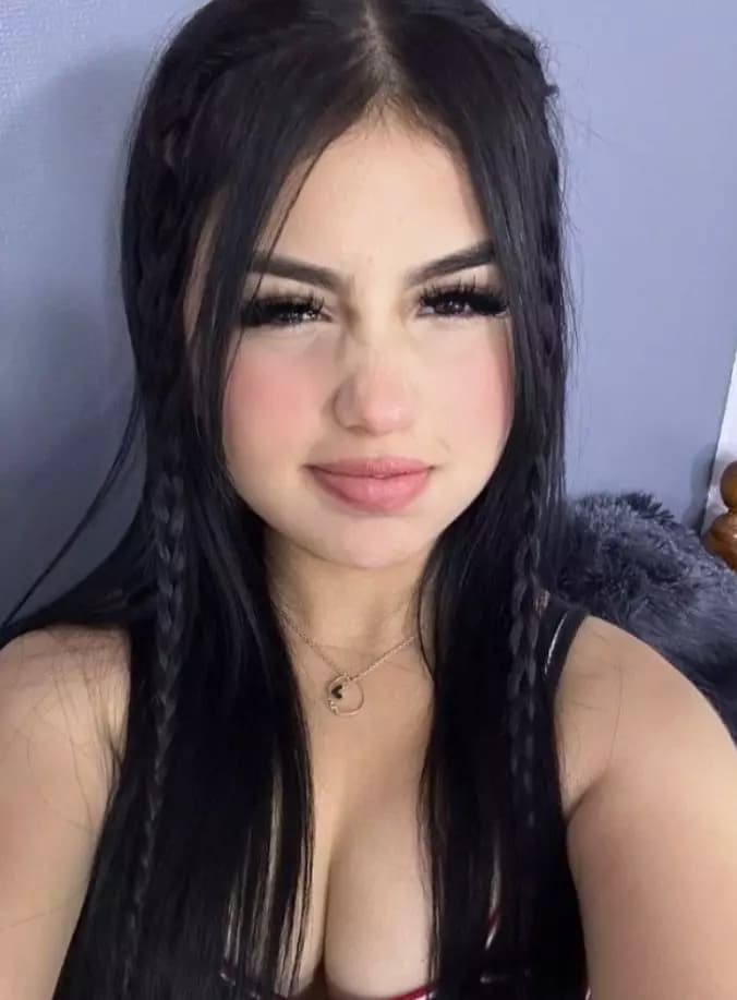 Paola thumbnail
