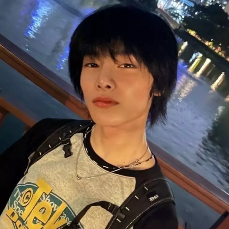 Yang Jeongin thumbnail
