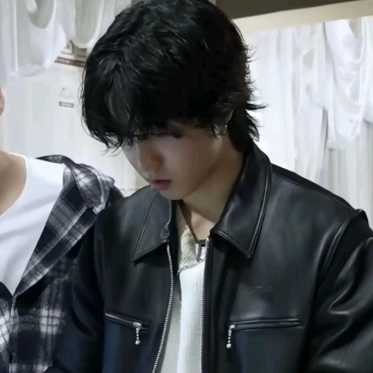han jisung thumbnail