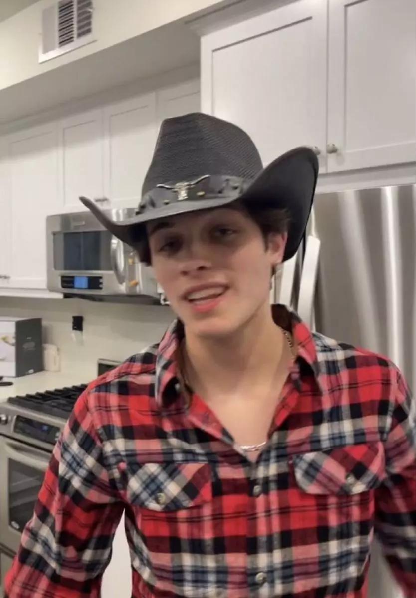 Matt sturniolo 🤠 thumbnail