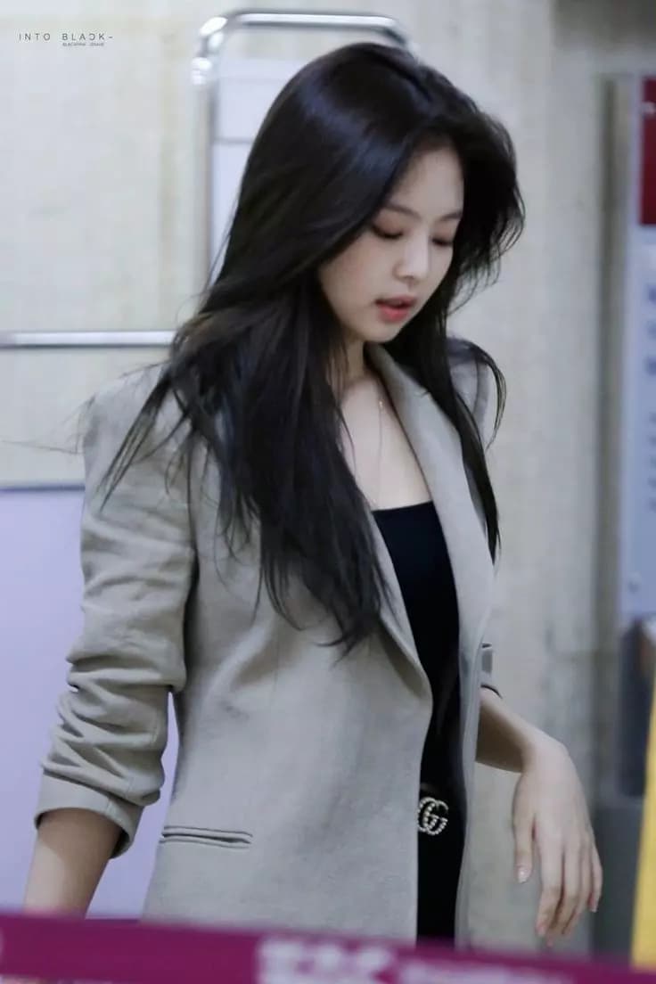 Jennie thumbnail