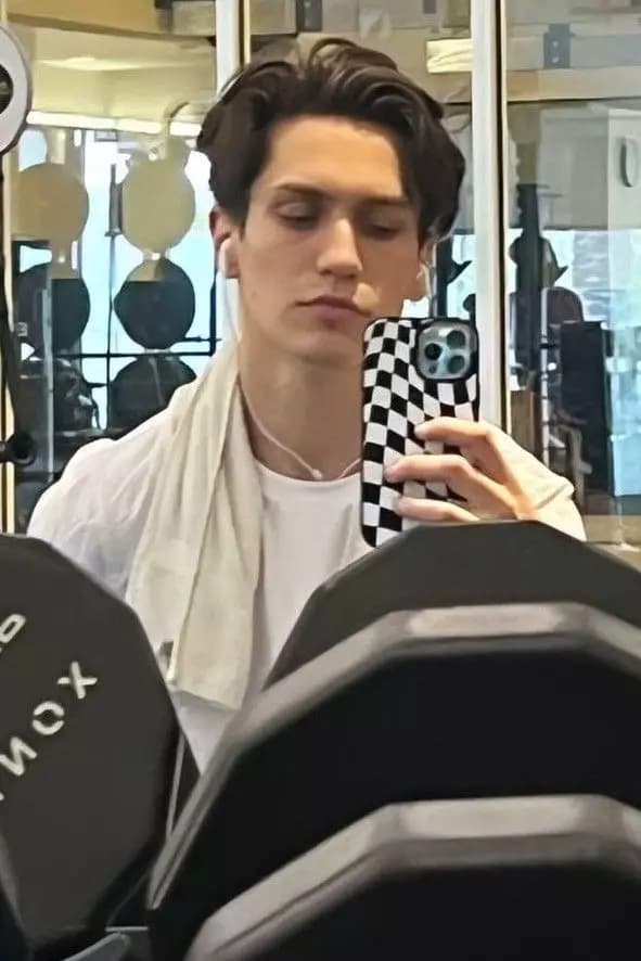 Chase Hudson thumbnail
