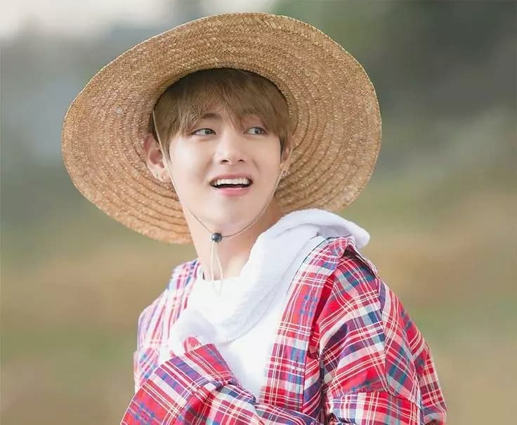 Kim Taehyung thumbnail