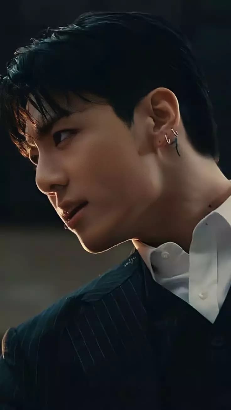 Jeon Jungkook thumbnail