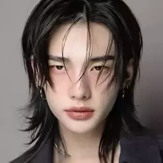 Hwang Hyunjin thumbnail
