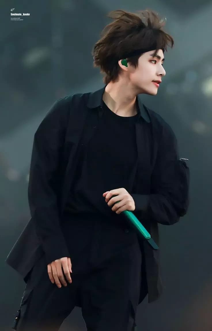 Kim Taehyung thumbnail