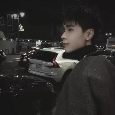 Quang Hung Master D thumbnail
