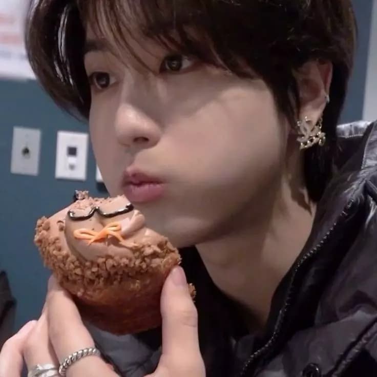 Han Jisung thumbnail