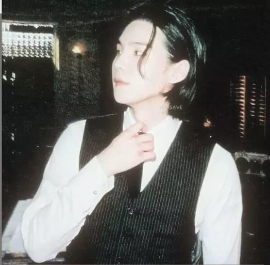 Min Yoongi thumbnail