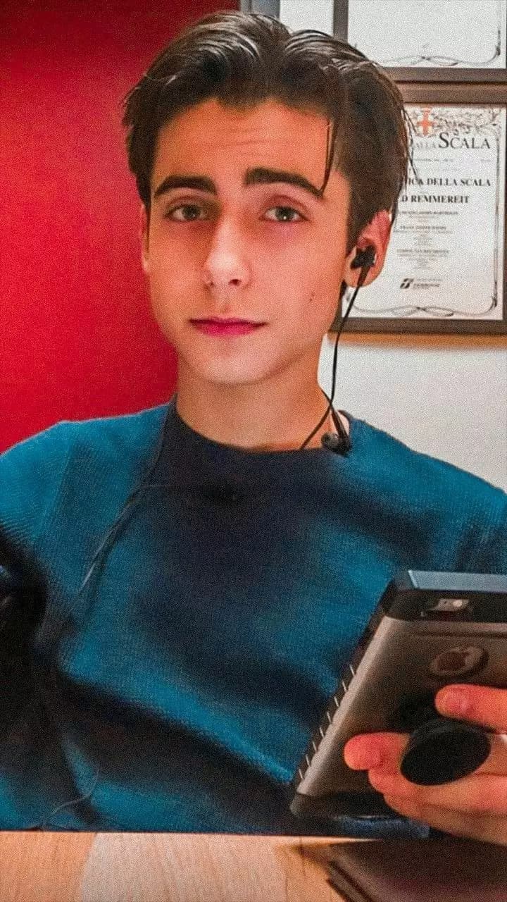 Aidan Gallagher thumbnail