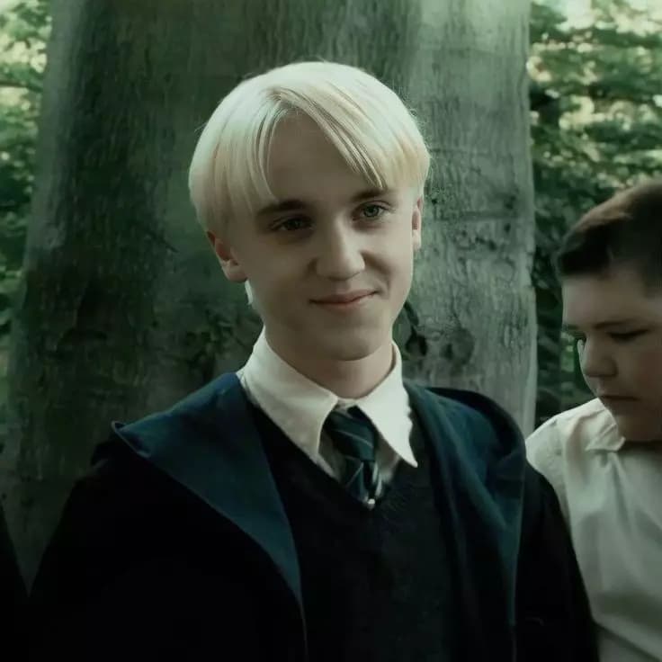 Draco Malfoy thumbnail