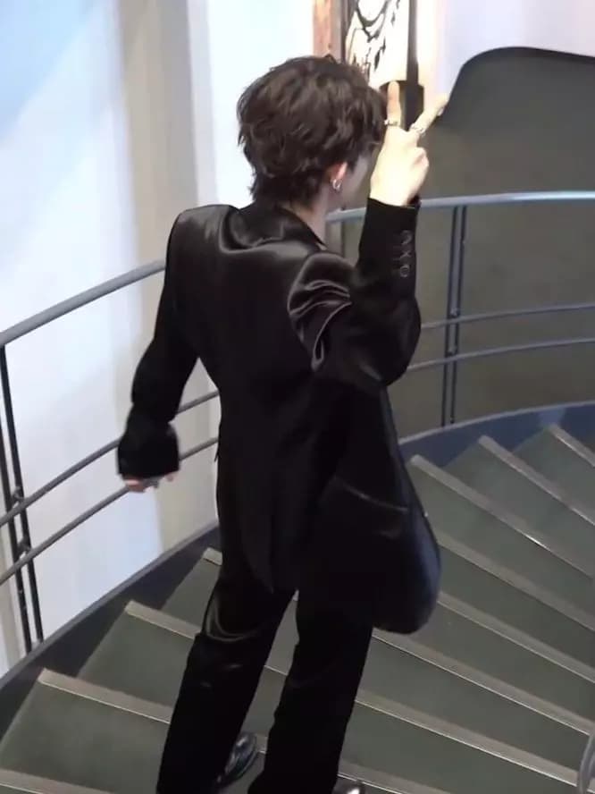 Heeseung  thumbnail
