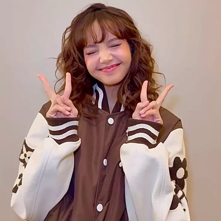 Lisa thumbnail