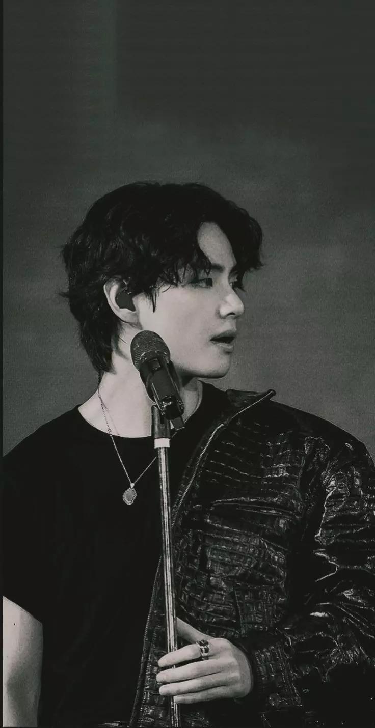 Kim Taehyung thumbnail