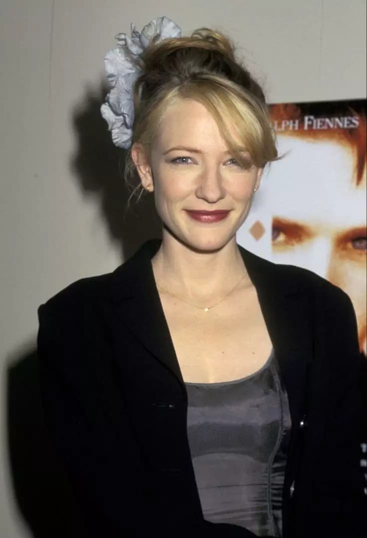 Cate Blanchett thumbnail