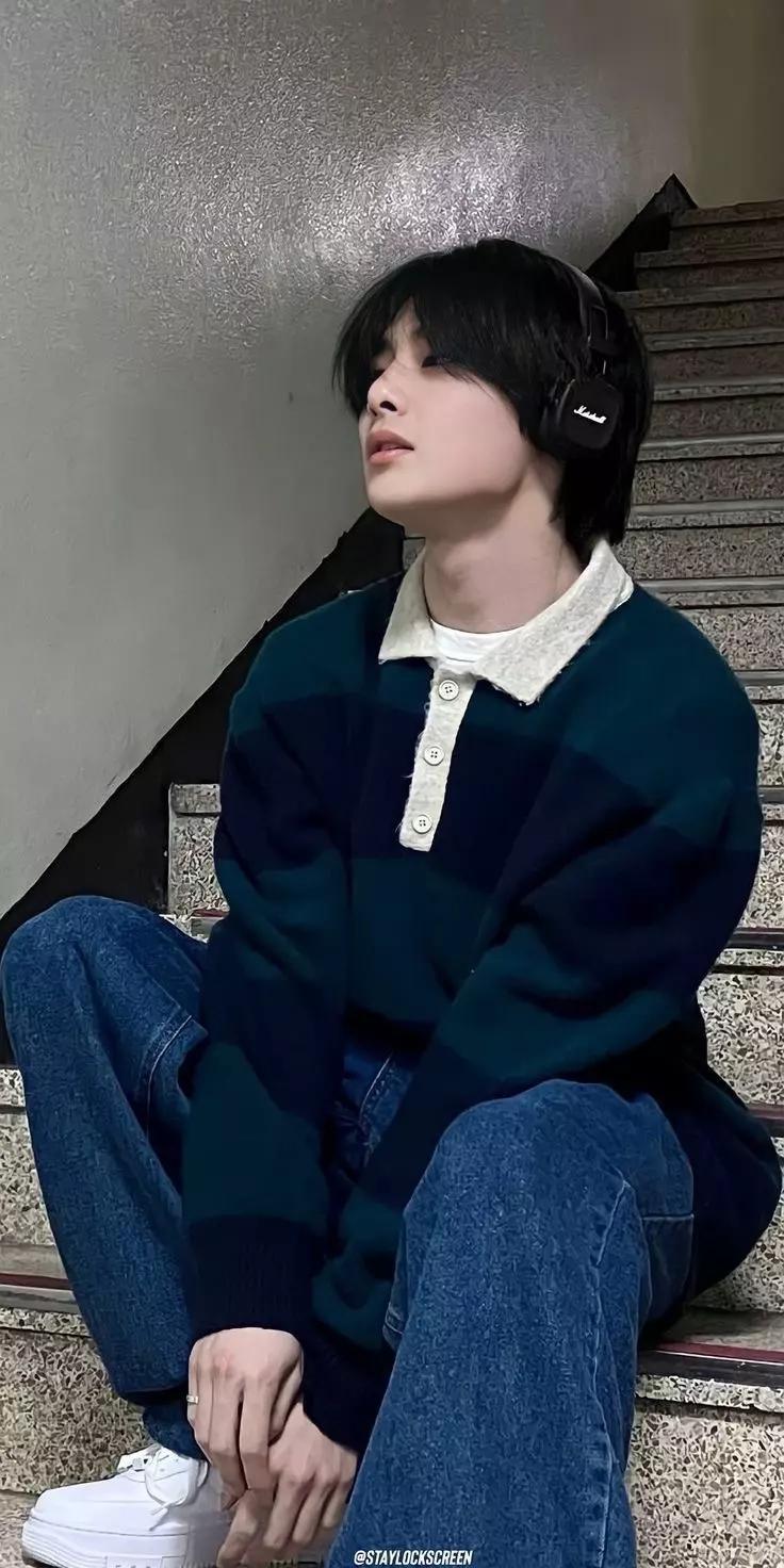 Yang Jeongin thumbnail