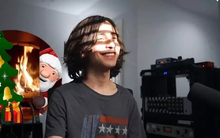 Aidan Gallagher thumbnail