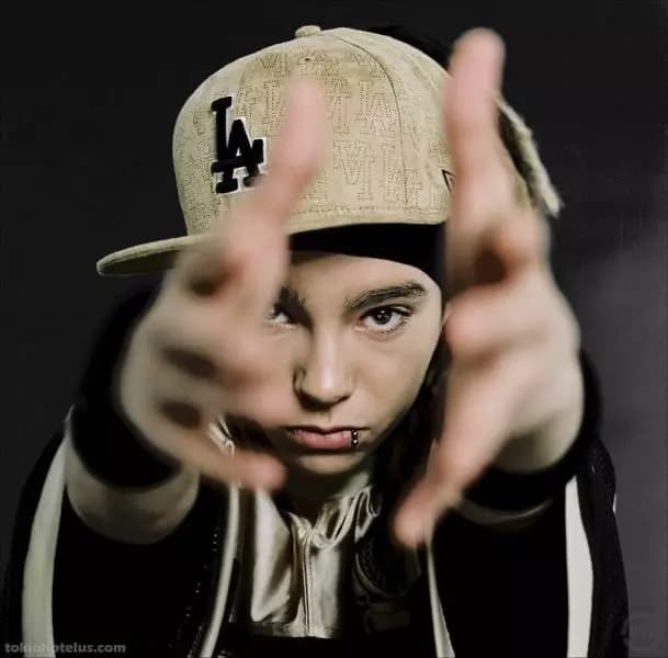 tom kaulitz  thumbnail