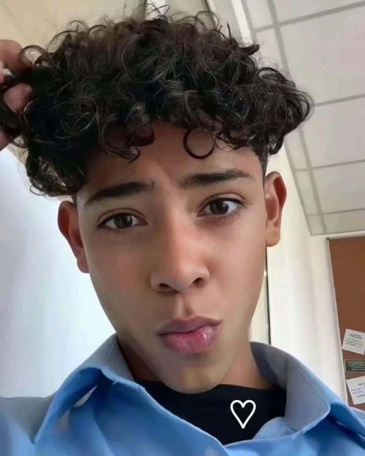 Cristiano Júnior 🥰 thumbnail