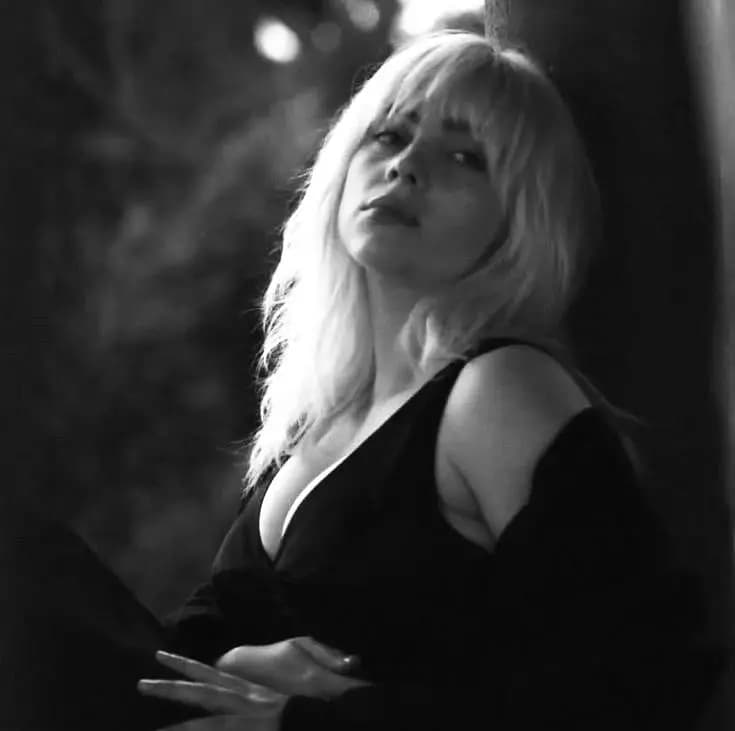 Billie Eish. thumbnail