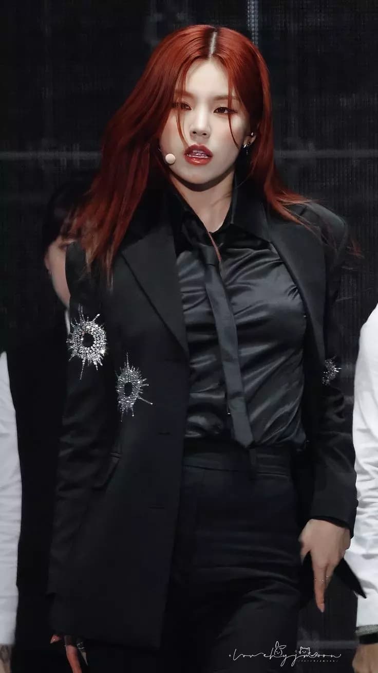 Yeji hwang  thumbnail