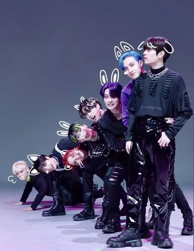Stray Kids thumbnail