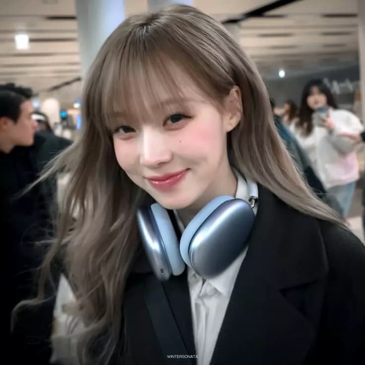Kim minjeong thumbnail