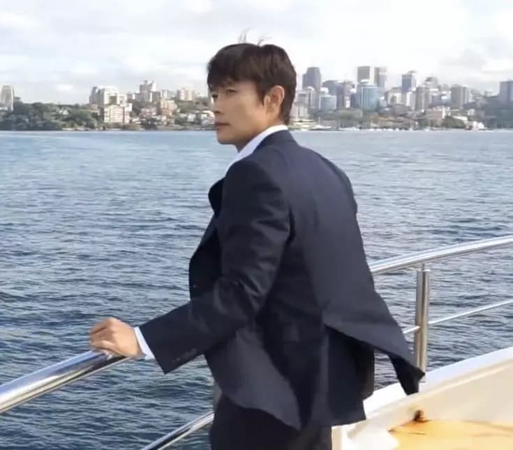 Lee Byung-Hun thumbnail