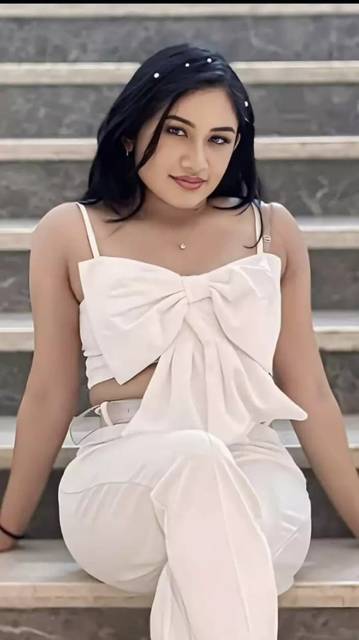 Raveena Daha  thumbnail