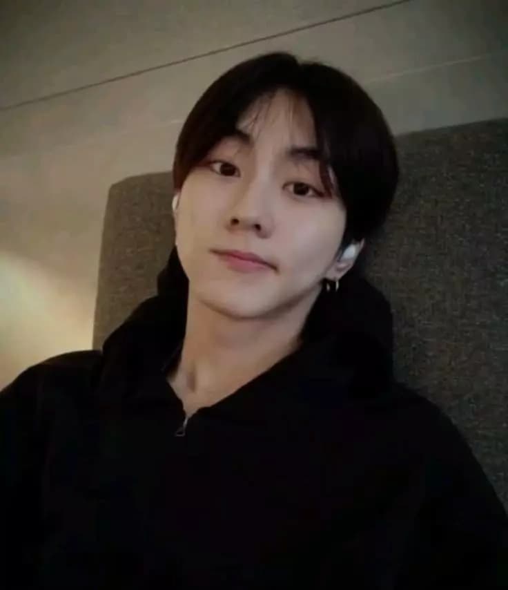 Jungwon thumbnail